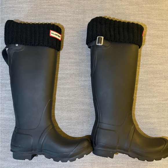 Hunter Boots - Picture 2 of 3